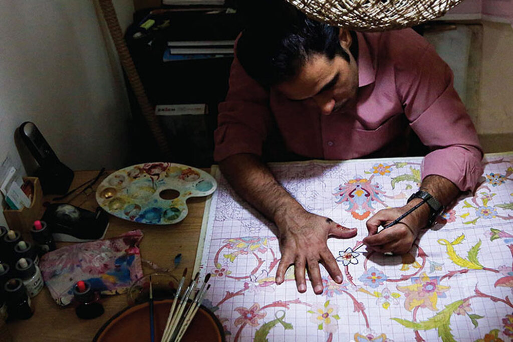 وسایل نقاشی فرش