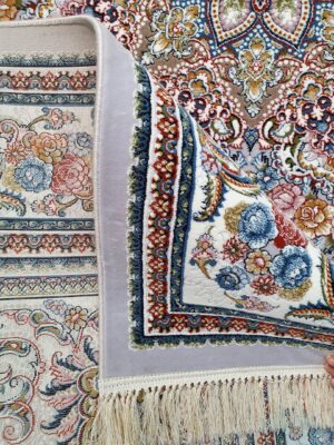 فرش کاشان میخک نقره ای