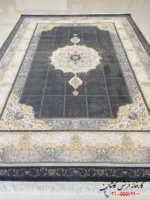 فرش 700 شانه گل برجسته طرح ماهساره دودی کاشان