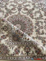 فرش ترنج دار ماهان کرم 1200 شانه کاشان