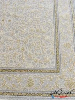 فرش طلاکوب گل برجسته 1500 شانه رها کرم کاشان