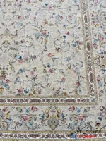 فرش کرم طلایی گل برجسته 1500 شانه دلسا
