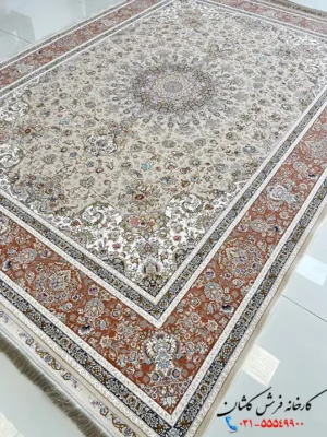 فرش کرم گلبهی 1500 شانه طرح هما کاشان