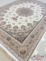 فرش ترنج 1200 شانه کرم طرح بهارستان کاشان