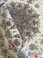 فرش ترنج دار 1200 شانه کرم بهارستان کاشان