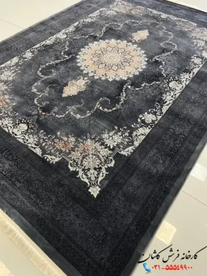 فرش 700 شانه ارزان قیمت دودی طرح نیکا کاشان