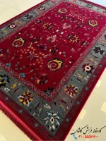 فرش 700 شانه لاکی افشان طرح سلطان