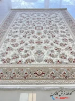 فرش کرم 1200 شانه گلستان