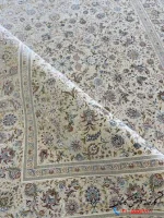 فرش کرم طلایی 1500شانه به گل