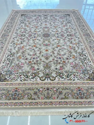 فرش گل ریز روشن نقره ای 1200 شانه طرح گل مهر