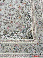 فرش گل ریز روشن نقره ای 1200 شانه گل مهر
