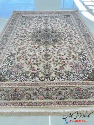 فرش کرم گل برجسته 1200 شانه گل مهر